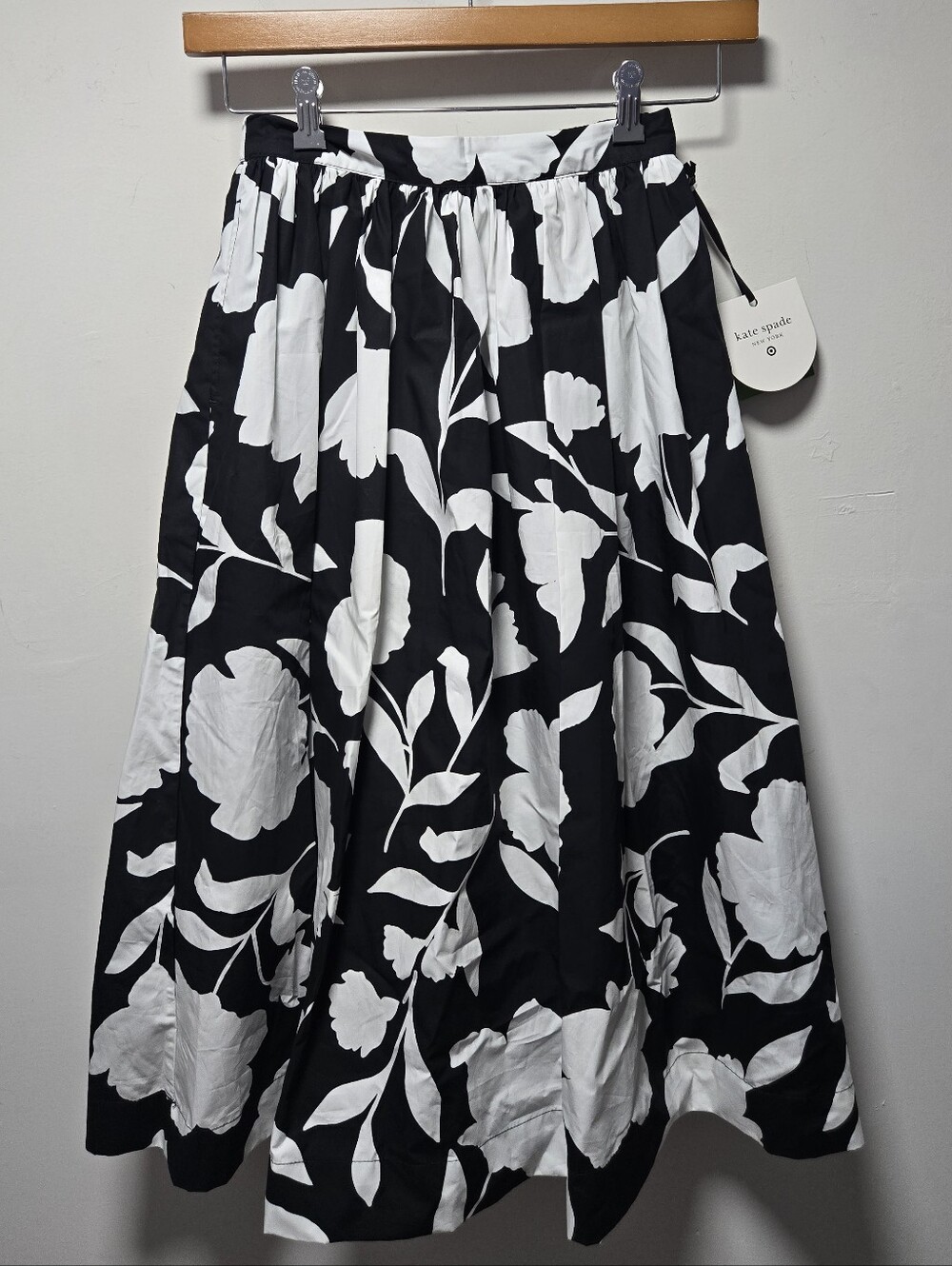 NWT Kate Spade x Target Classic Rose Volume Midi Skirt Size XS Black White